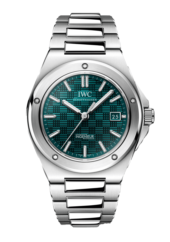 IW328903
