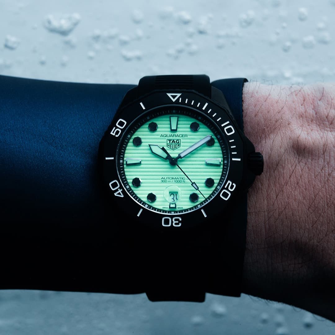 TAGHeuer_Aquaracer_Professional300