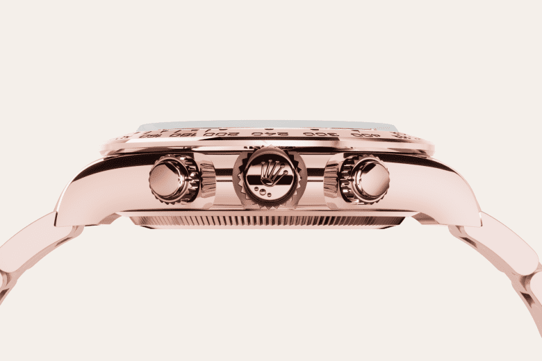 Feature3_Asset portrait M126505-0001