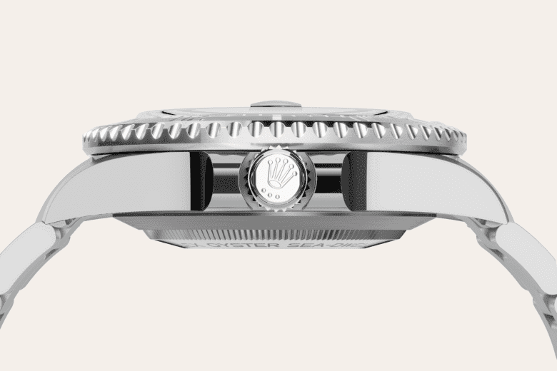 Feature3_Asset portrait M126600-0002