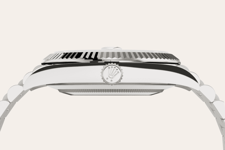 Feature3_Asset portrait M228239-0033
