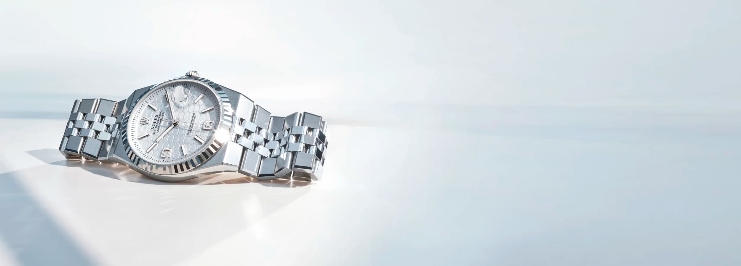 rolex_land-dweller_m127334-0001_rvb_2500x900