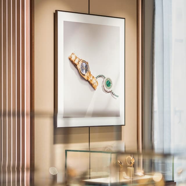 rolex-cpo-contact-store-image-portrait