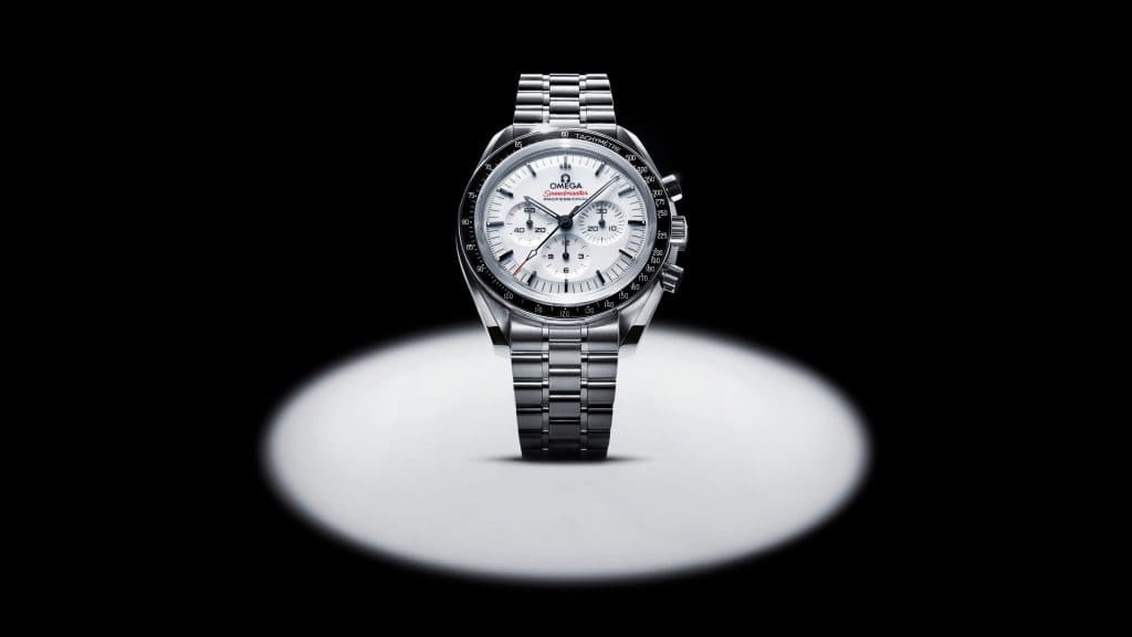 310.30.42.50.04.001_SP_ADV_MoonWhite_KeyVisual_Acier_16_9_RVB