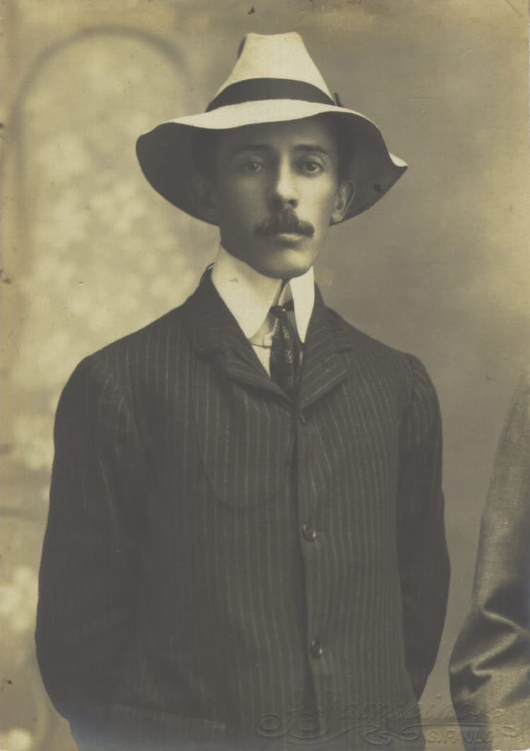 Alberto_Santos_Dumont_-_1-13675-0000-0000,_Acervo_do_Museu_Paulista_da_USP