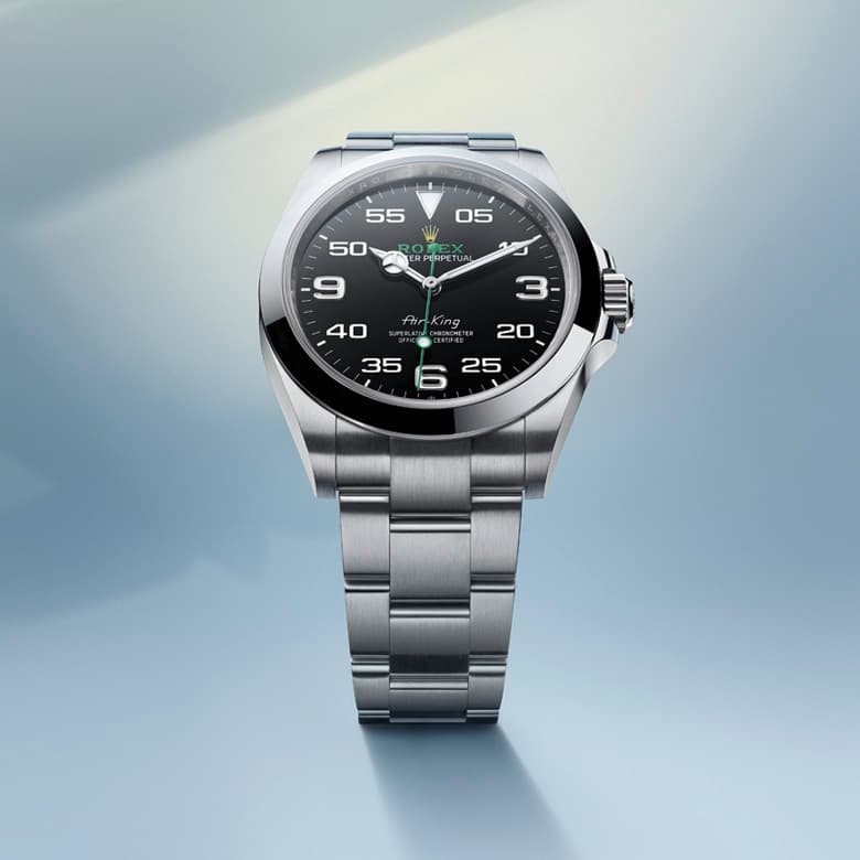 rolex-collection_banner-air-king-m126900-0001_2210jva_001-portrait
