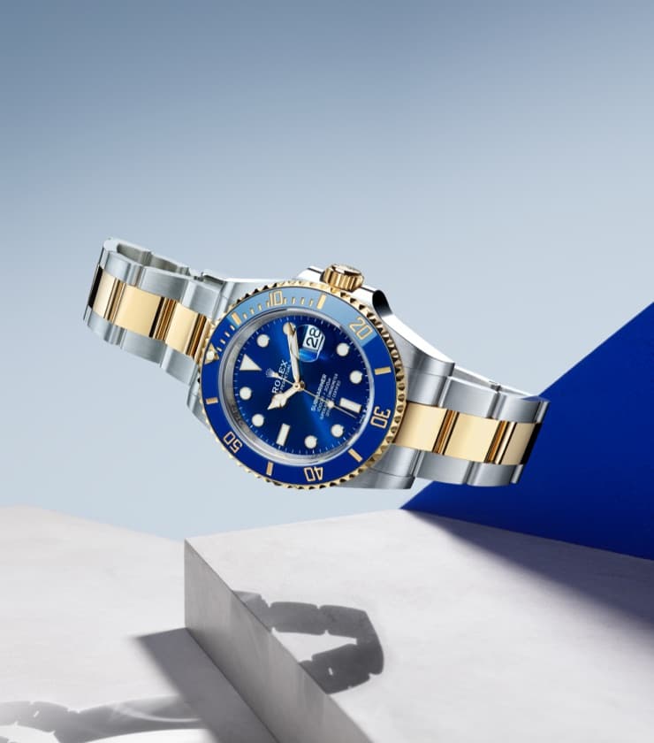rolex-submariner-m126613lb-0002_2206es_001_xl-portrait
