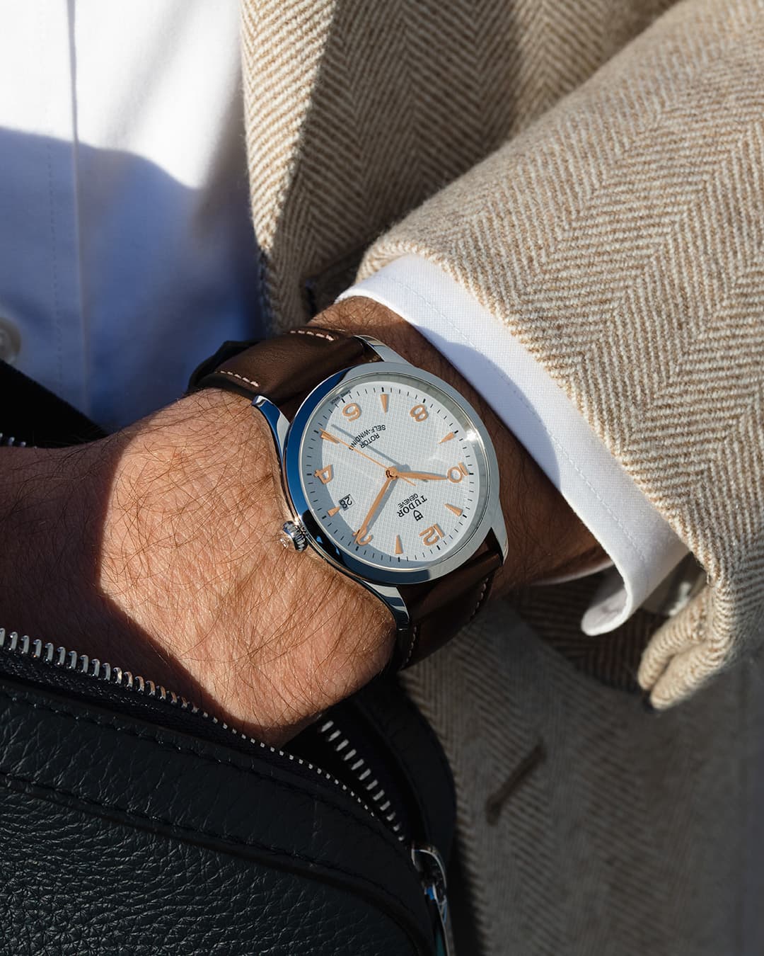 tudorwatch_1726754417_3460589220772095575_1754736614