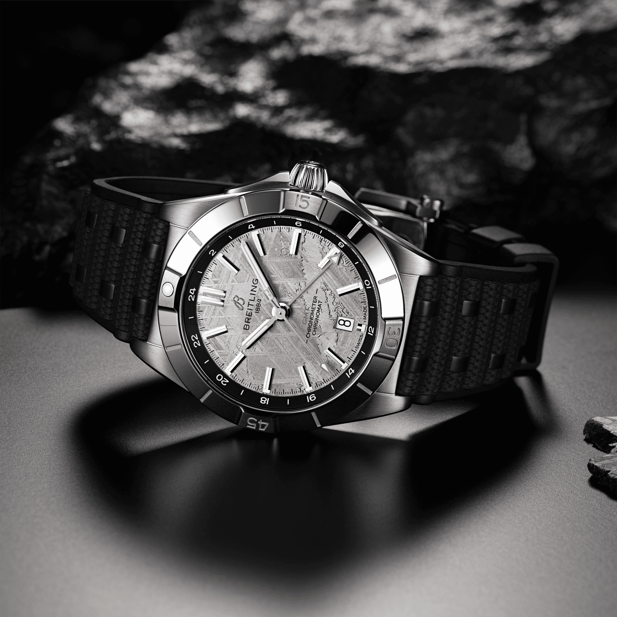 08_Chronomat_Automatic_GMT_40_Erling_Haaland_Ref_P323982A1F1S1_Meteorite_RGB