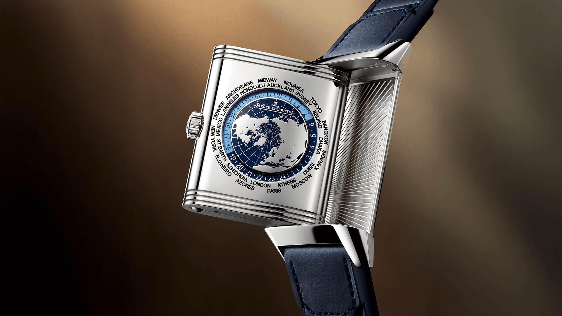 2025-q714845j-reverso-geographic-closeup2-adobe98-1-1