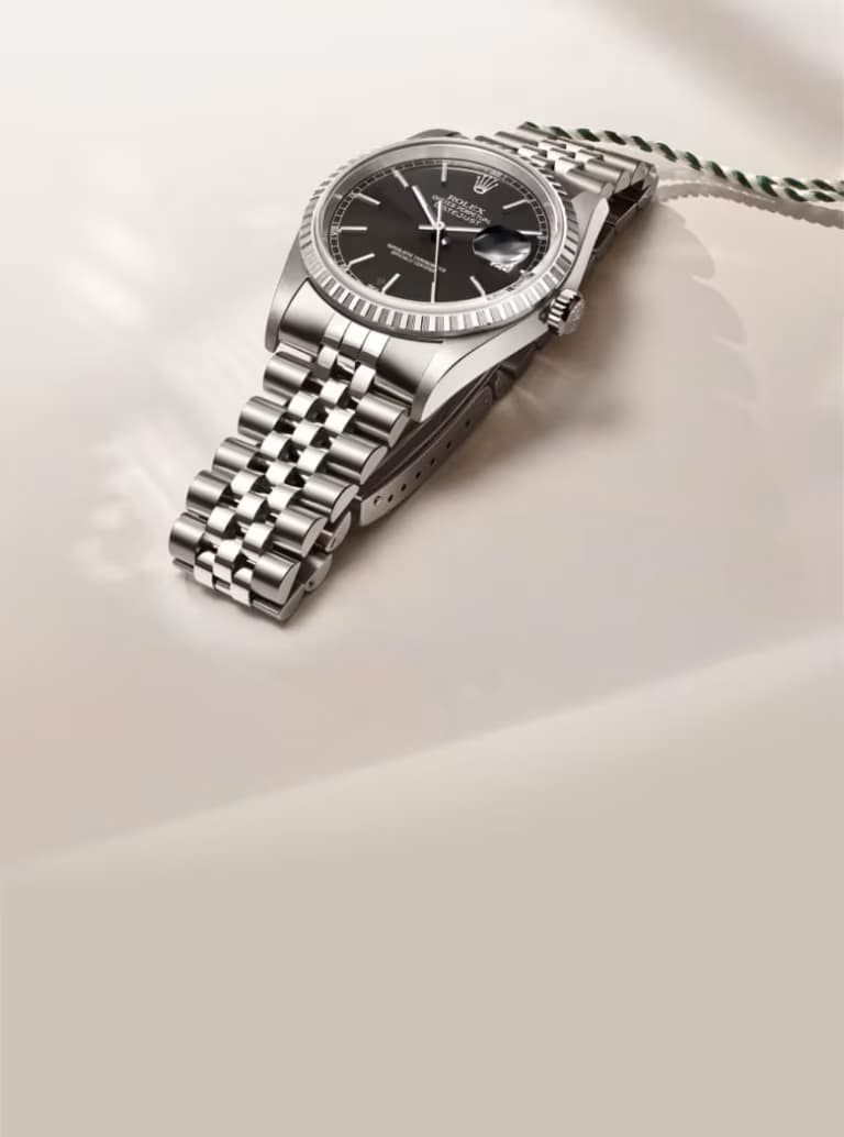 rolex-certified-pre-owned-datejust-cover-m16220_2403ac_006-portrait
