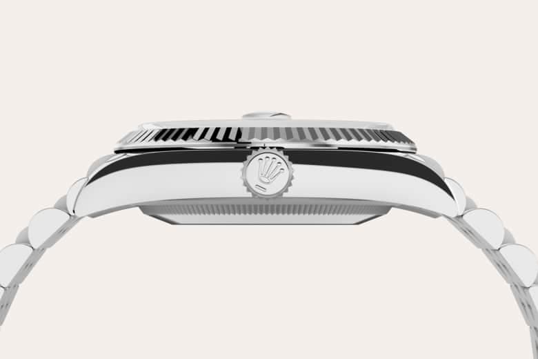 Feature3_Asset portrait M126234-0051