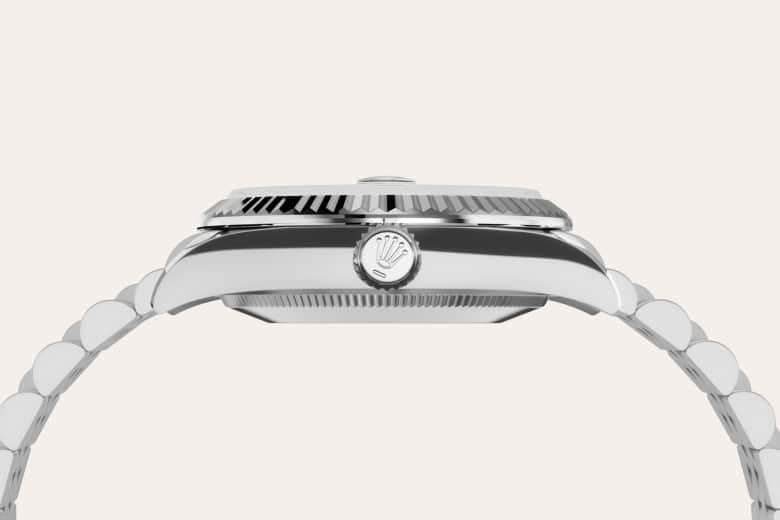 Feature3_Asset portrait M278274-0018