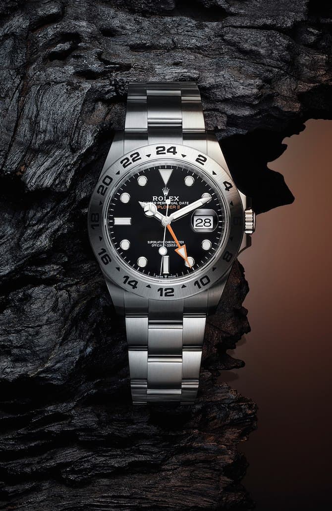 rolex-explorer-ii-beauty-shot-m226570-0002-portrait_2