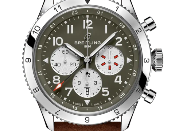 Yalangoch ayollar külotlarni ogziga solib qoyishdi